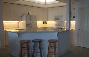 3rd image of 133 Vintage Bay Dr Unit 28