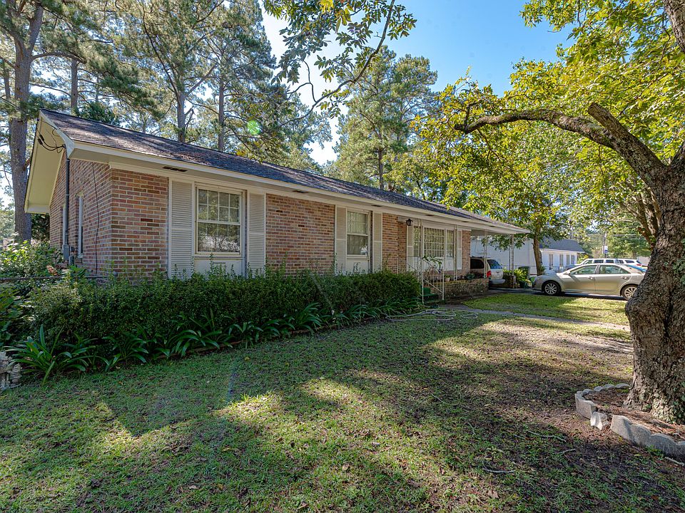 2nd image of 106 Shannon Dr