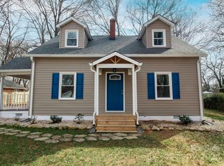 547 Walnut St, Mooresville, NC 28115