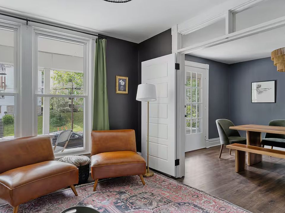 1st image of 196 Coral Ave #1