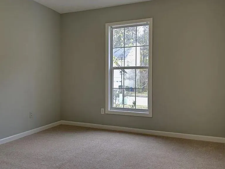 3225 Ennfield Ln — Photo 12