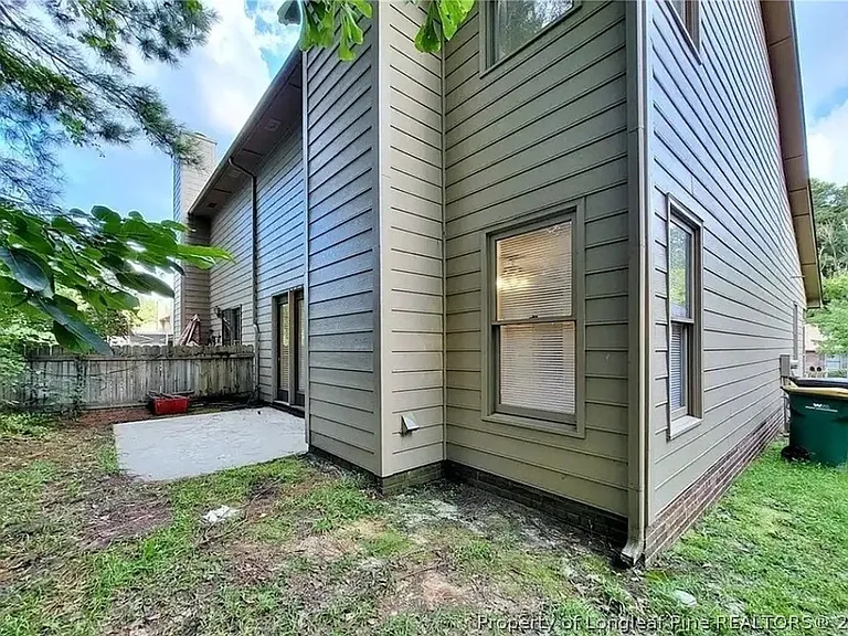 5532 Robmont Dr — Photo 35