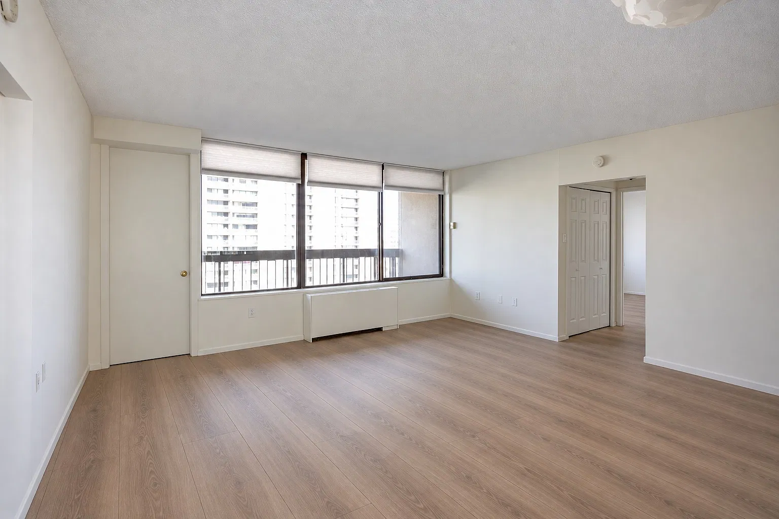 3705 S George Mason Dr — Photo 3