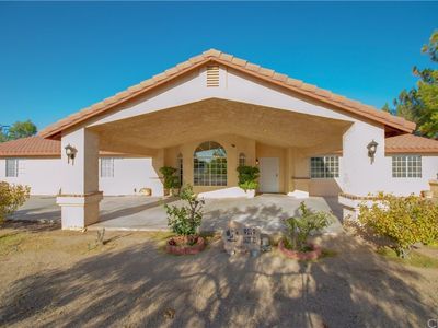 9119 Daisy Rd #1-2, Oak Hills, CA, 92344