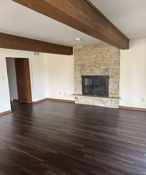 1500 Camellia Dr #1 — Photo 2