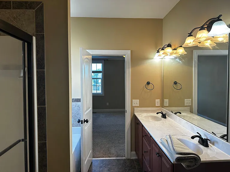 292 Wynngate Dr — Photo 14