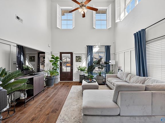 4th image of 1835 Clayton Cove Dr