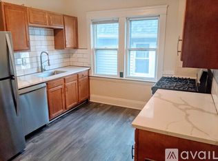 1351 W 61st St #UP, Cleveland, OH 44102