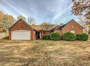 8705 Herring Cv, Cordova, TN 38018