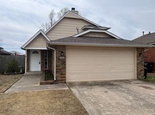 1508 SW 21st St, Moore, OK 73170