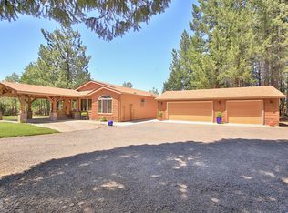 6008 Rockydale Rd, Cave Junction, OR 97523