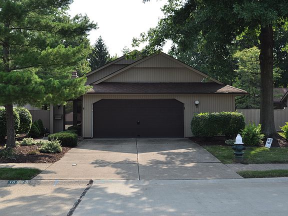 2nd image of 10823 Meadow Trl