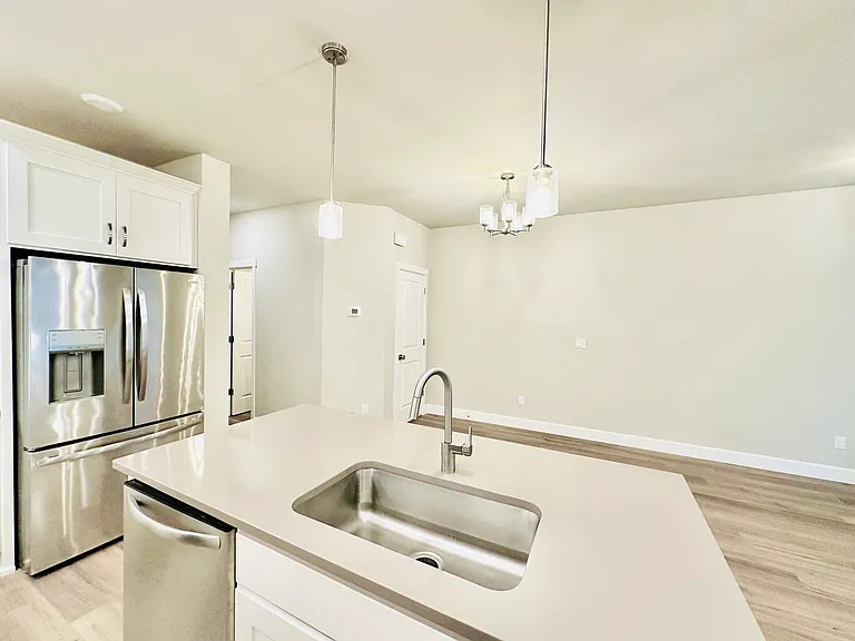 8315 SE Shale Ln — Photo 8