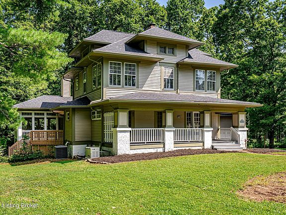 3rd image of 4016 Altawood Ct