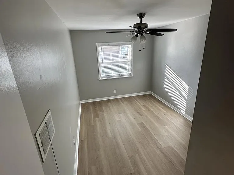 647 E Birch St #661C — Photo 7