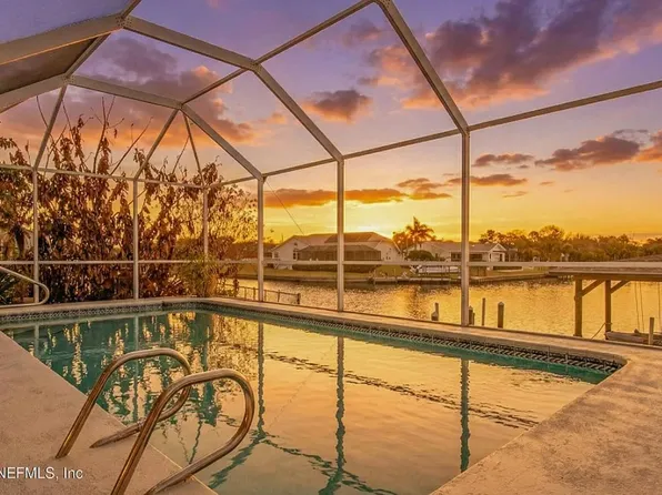 12 Crandell Ct, Palm Coast, FL 32137