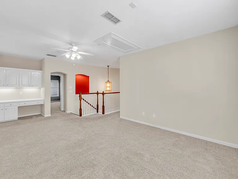 3920 Autumn Ln — Photo 34