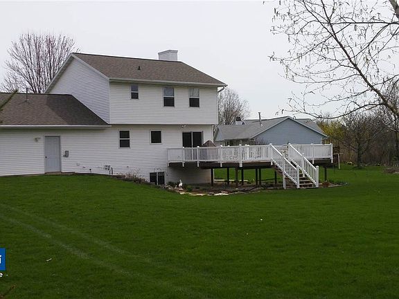 If you want a big yard, look no further!