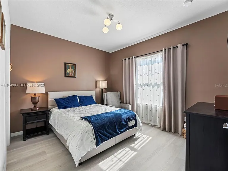 3953 Black Olive Ln — Photo 35