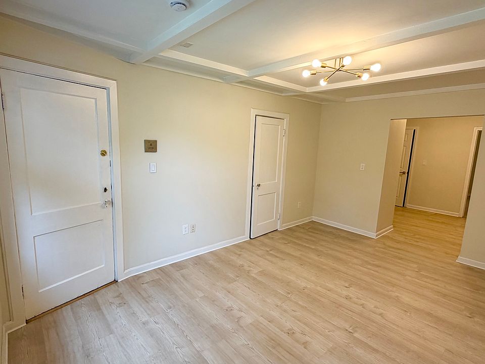 1st image of 94 Old Colony Ave APT 2