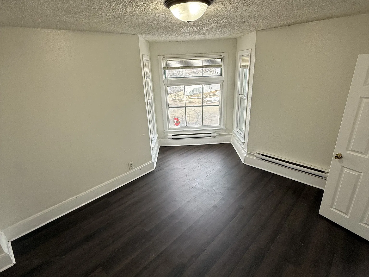 782 Case Ave. - Unit 2 — Photo 4