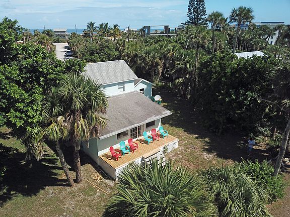 2nd image of 7880 Casuarina Dr