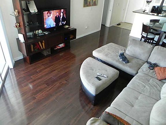 3rd image of 335 Biscayne Blvd #2610