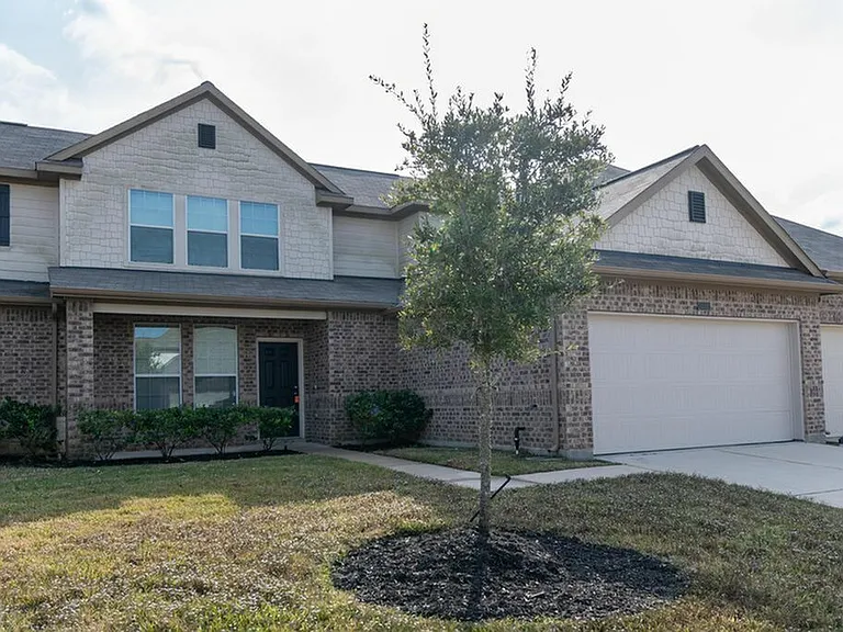 12222 Ghita Ln — Photo 5