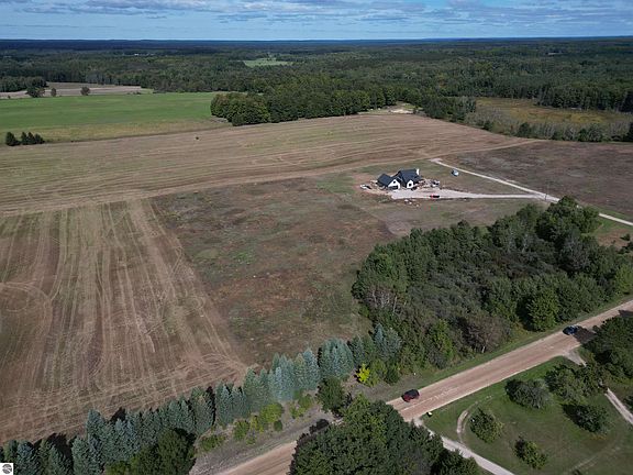 5th image of 6373 Gleaner Hall Rd