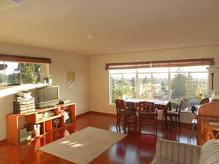 1st image of 5956 Laird Ave