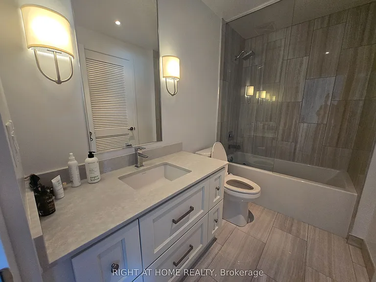 301 Sea Ray Ave #C406 — Photo 10