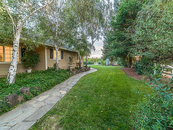 3rd image of 7808 E Foppiano Ln