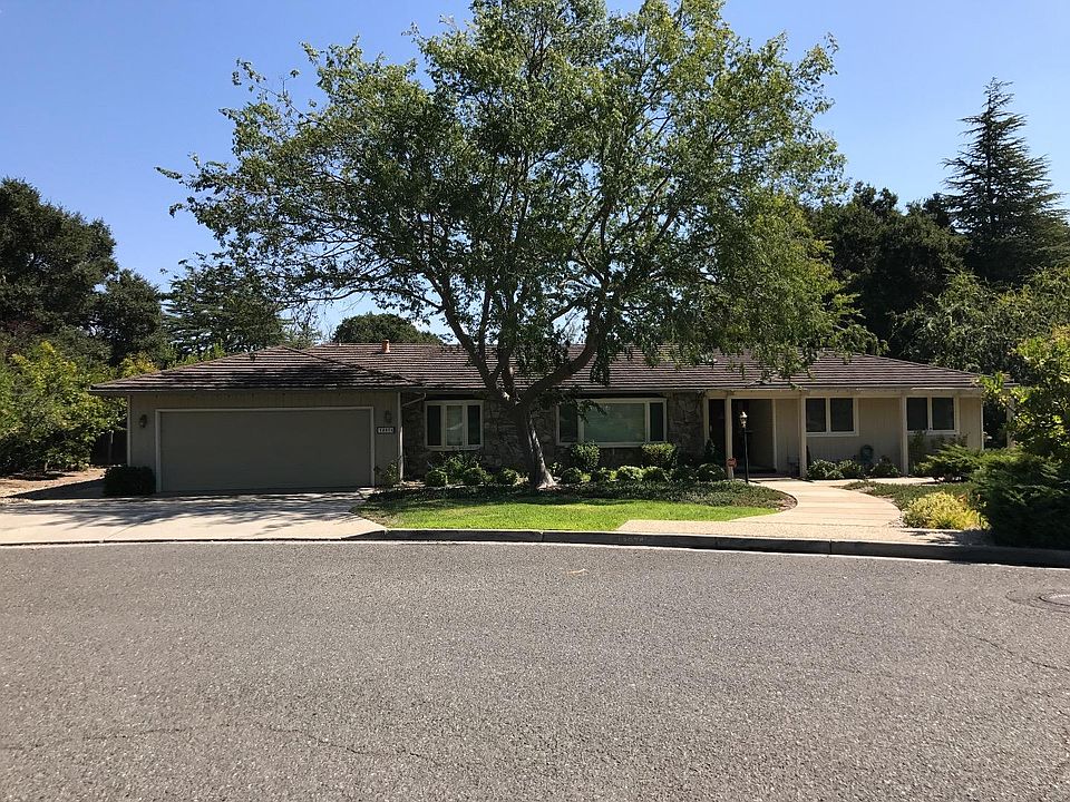 2nd image of 13974 Shadow Oaks Way