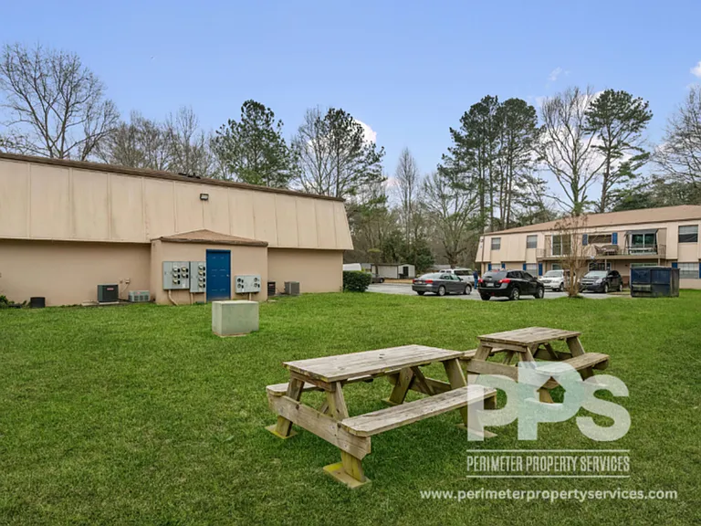737 Boggs Rd SW #1B — Photo 30