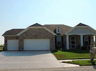 10988 Gossamer Ln, Noblesville, IN 46060
