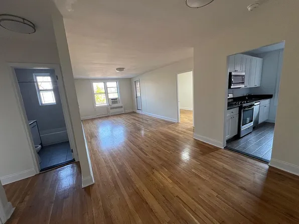 150-15 79th Ave APT 3C, Flushing, NY 11367