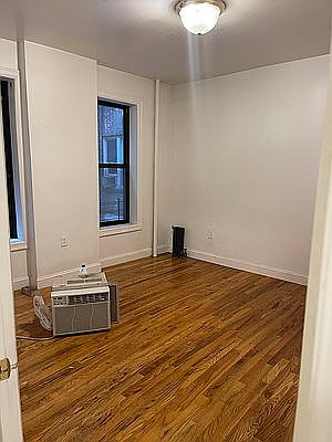 5th image of 2820 Bailey Ave #A23