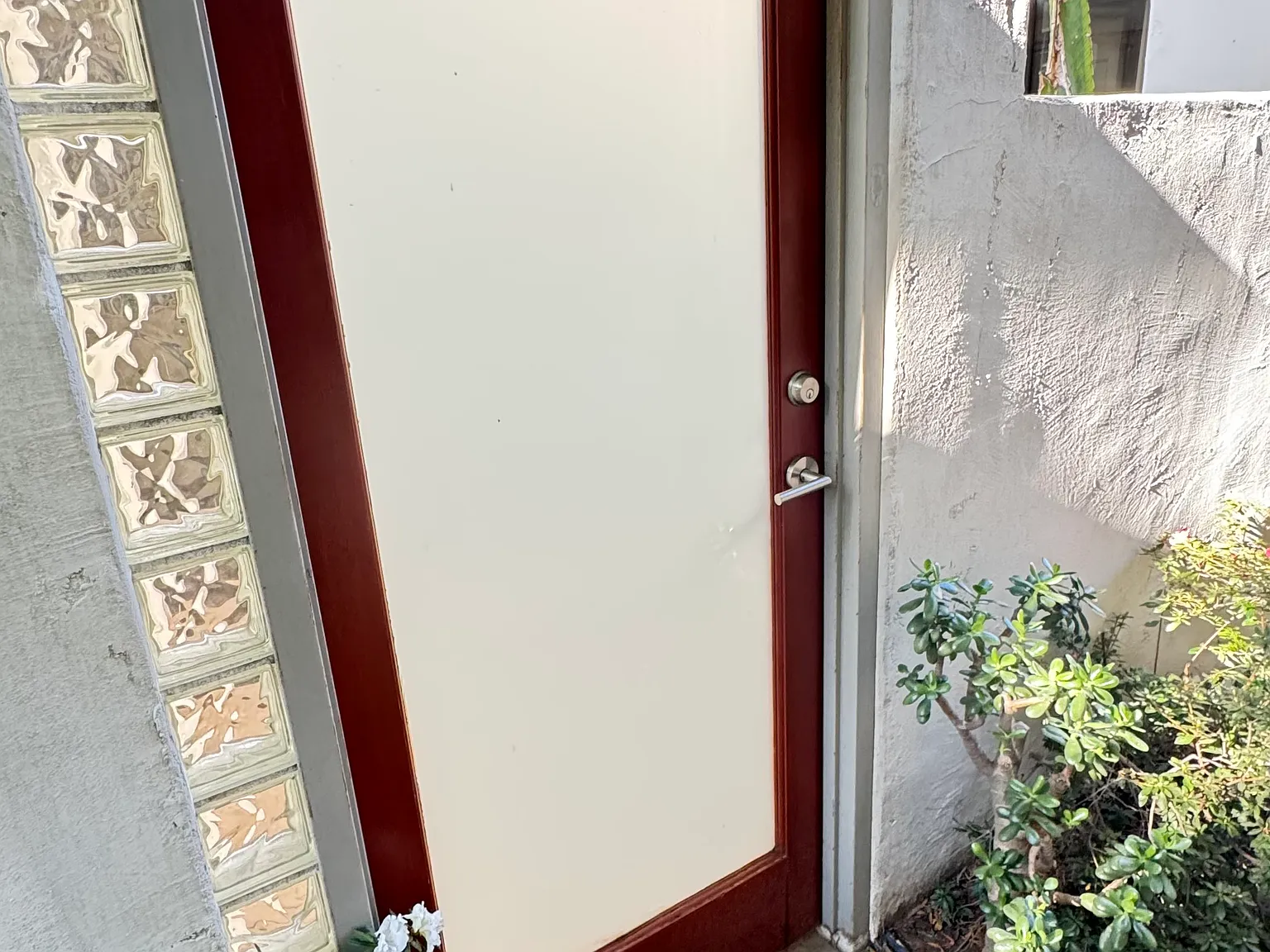 2 bed, 884 sqft, $4,300 — Photo 3