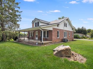 41 Oak Hill Rd, Candler, NC 28715