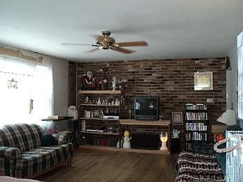 2nd image of 1102 N Madison St