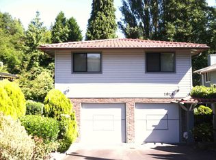 1814 NE 96th St, Seattle, WA 98115