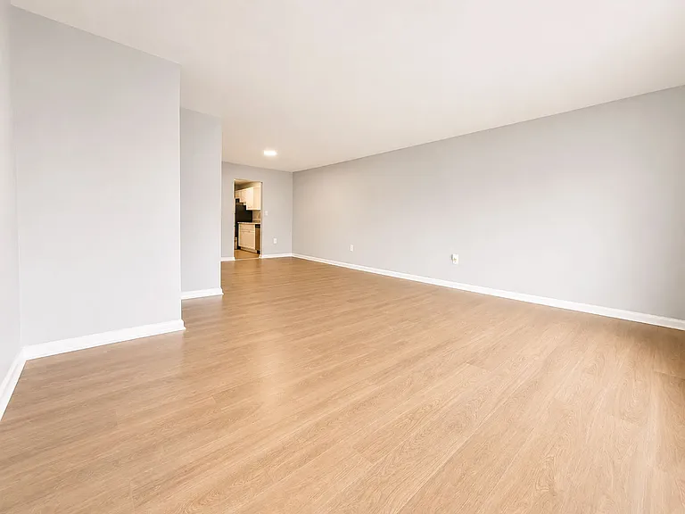 412 Fairfax Dr #6 — Photo 52