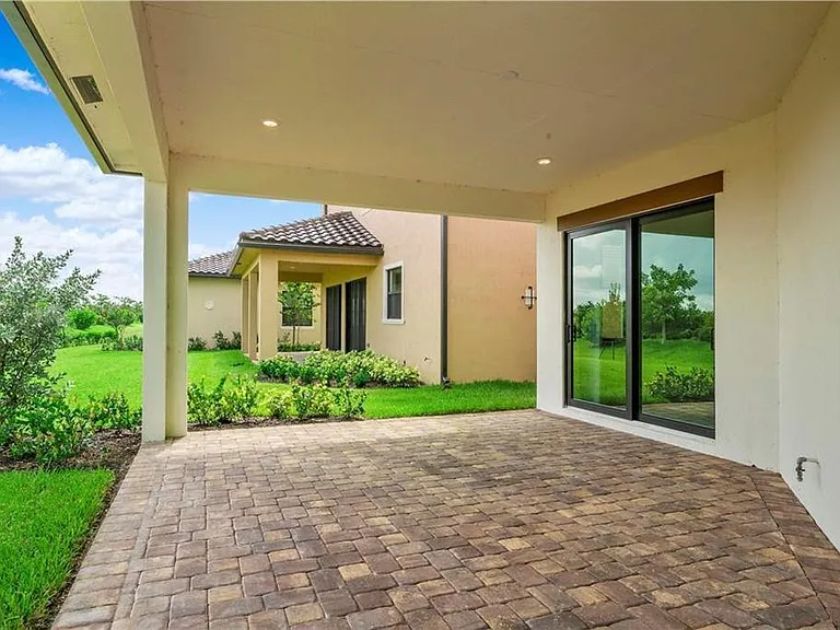 12135 E Baypoint Cir — Photo 13