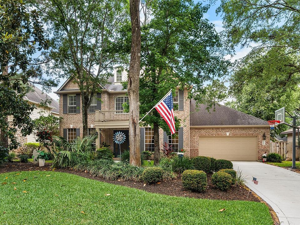 1st image of 131 E Beckonvale Cir