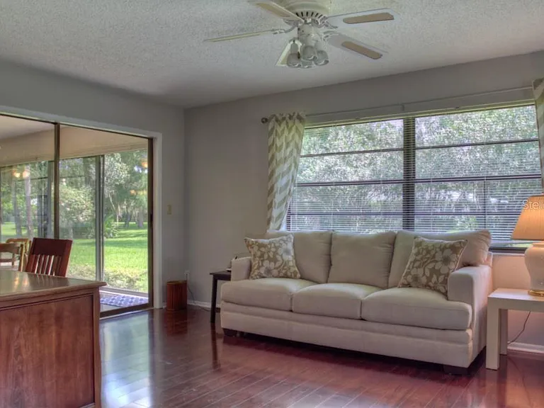 7093 Fairway Bend Ln — Photo 15