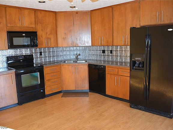 4th image of 21837 Little Brook Way