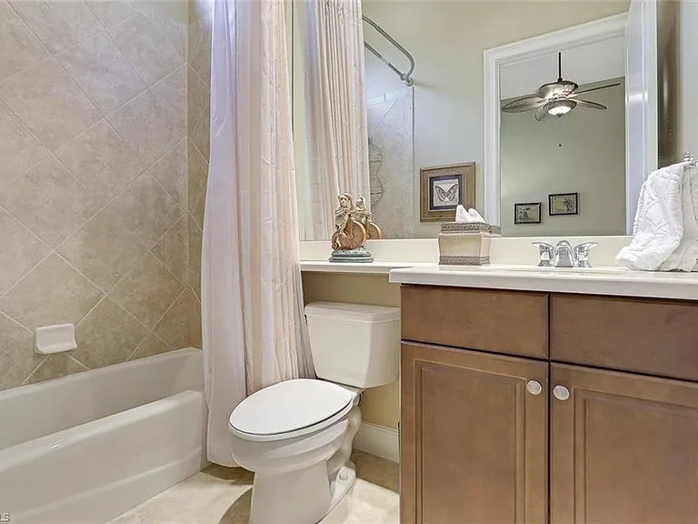 28611 Via D Arezzo Dr — Photo 23