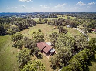 125 Jones Ln, Livingston, TN 38570