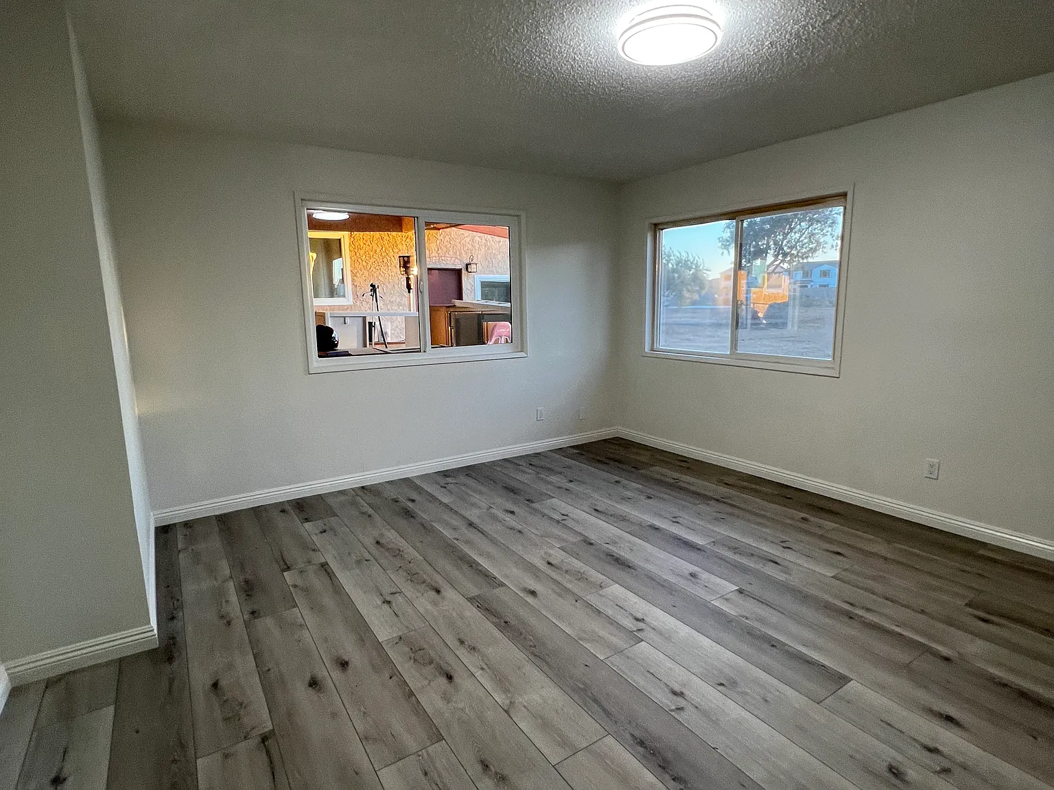 1175 Dunlap Dr — Photo 4