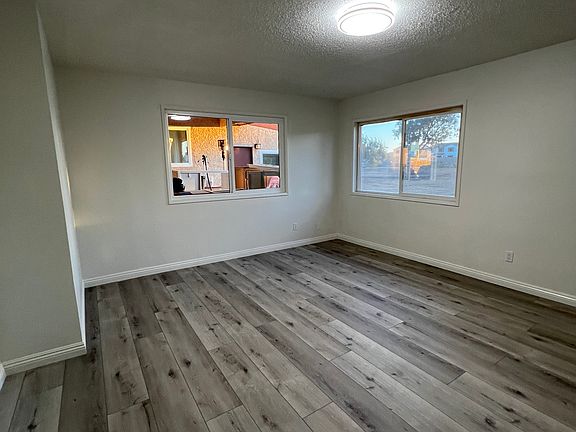 4th image of 1175 Dunlap Dr #2